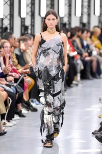 Sacai RTW Spring 2020