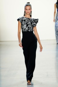 Tadashi Shoji RTW Spring 2020