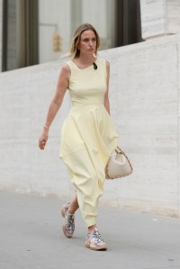 Fashion Week Street Style Spring Outfit Ideas NYFW 2020