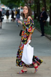 Fashion Week Street Style Spring Outfit Ideas NYFW 2020