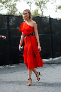 They Are Wearing: Fashion Week Street Style