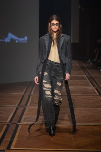 Unravel RTW Spring 2020