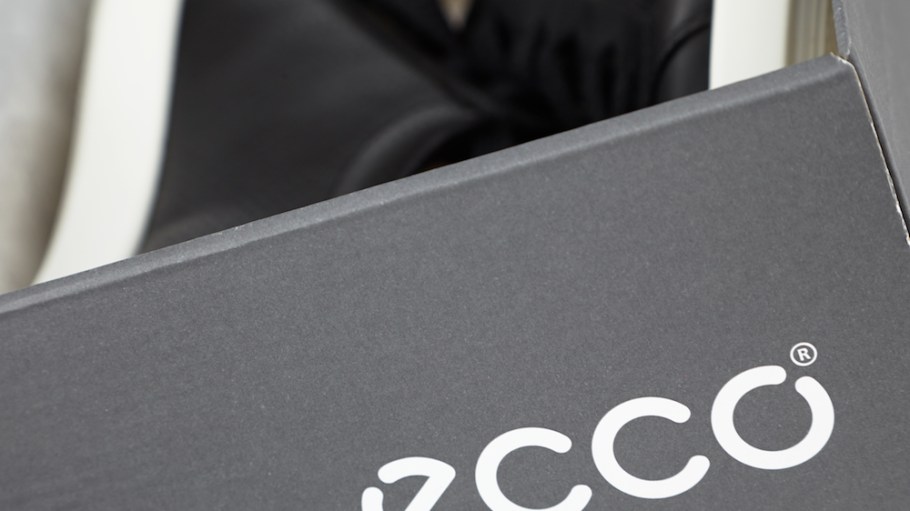 ecco leather opens up high-tech leather cutting plant in China