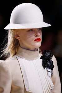 Details at Louis Vuitton RTW Spring 2020