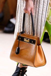 Details at Louis Vuitton RTW Spring 2020