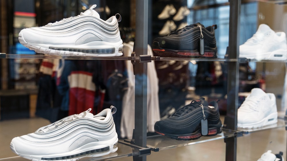 The NPD Group released its third-quarter footwear retail data, revealing the continued decline of the fashion footwear category.