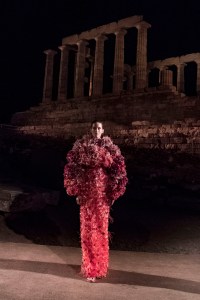 Mary Katrantzouwomenswear, summer 2020show 2Athens, Sounion, Temple of Poseidon