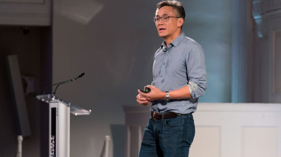 At the Sourcing Summit in New York on Thursday, Lever Style's Stanley Szeto said DTC brands and their founders challenge the status quo.