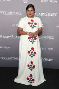 Mindy KalingBaby2Baby Gala, Arrivals, 3Labs, Los Angeles, USA - 09 Nov 2019Wearing Oscar de la Renta same outfit as catwalk model *9878878x