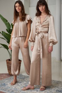 ML Monique Lhuillier Pre Fall 2020