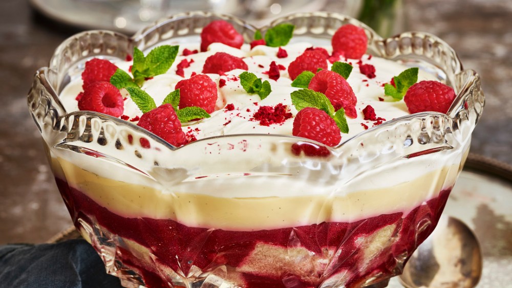 Georgian cooks added jelly to the English classic Trifle.