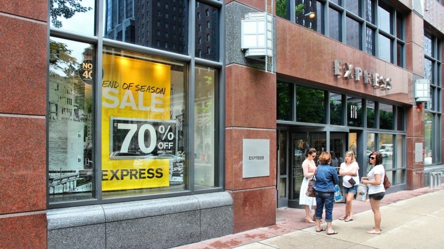 Express is cutting 10 percent of the workforce at its headquarters and New York design studio and will discuss stores at an investor event.