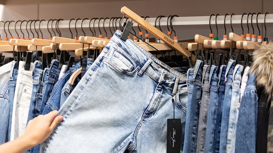 Ushering in the next evolution of denim is PROJECT’S DENIM ROOM, a creative collective debuting at this year’s PROJECT Las Vegas and New York shows. Maurizio Donadi, of Atelier & Repairs, will act as Brand Ambassador and Creative Director of DENIM ROOM, co-hosting this fusion of heritage and next-gen men’s and dual-gender brands.