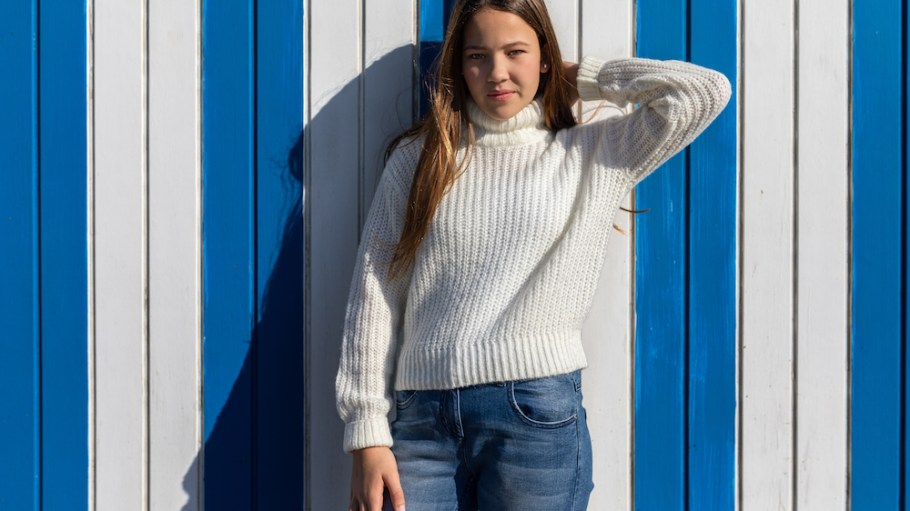 Aéropostale and DoSomething.org's “Teens for Jeans” campaign encourages high-school students to fight homelessness with denim drives.