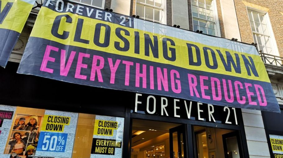Bankruptcy Forever 21's cash-strapped and is hoping to find a buyer to keep the business in operation so it won't be forced to liquidate.