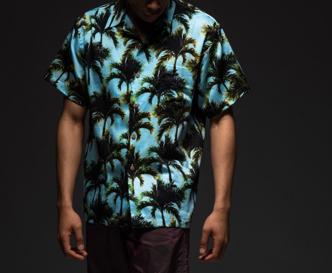 A look from Sundek's spring 2020 collection.