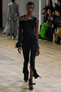 A.W.A.K.E Mode RTW Fall 2020
