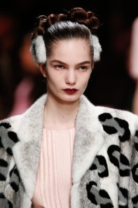 Details at Fendi RTW Fall 2020