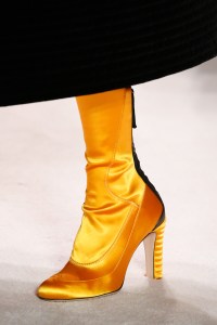 Details at Fendi RTW Fall 2020