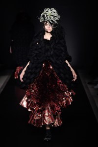 Noir Kei Ninomiya RTW Fall 2020