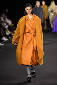 Rochas RTW Fall 2020
