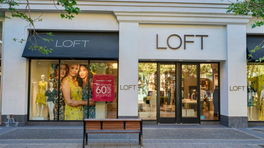 Ascena Retail Group wanted investors to know why its credit ratings were downgraded, and assure that bankruptcy is not being considered.