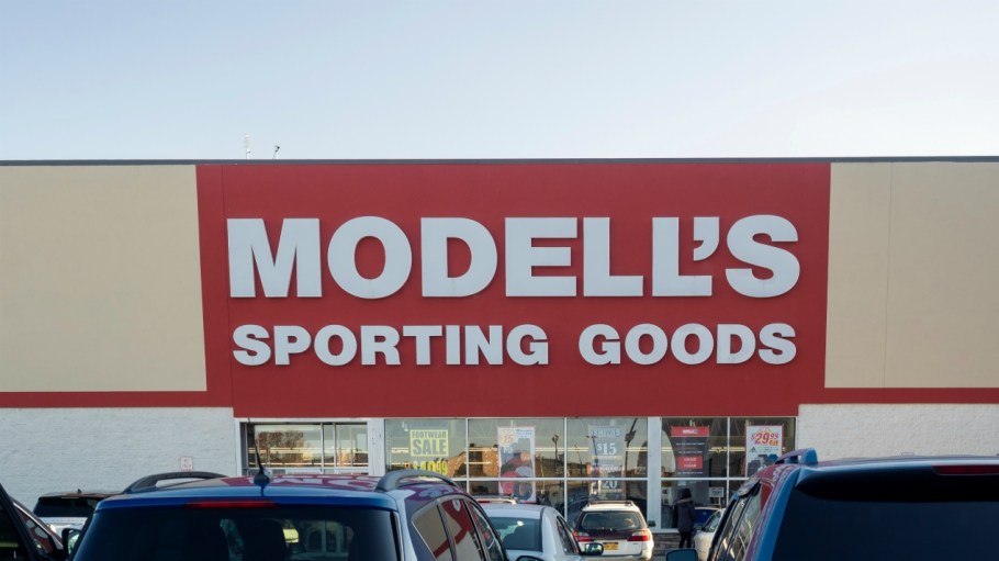 Modell's Sporting Goods failed to find an investor and has filed for bankruptcy court protection, with plans to liquidate all 153 doors.
