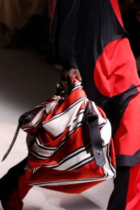 Details at Givenchy RTW Fall 2020