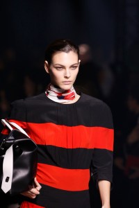 Details at Givenchy RTW Fall 2020