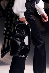 Details at Givenchy RTW Fall 2020