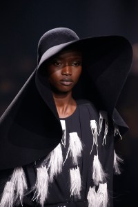 Details at Givenchy RTW Fall 2020