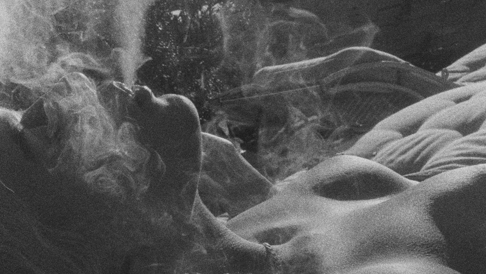 An image from Purienne's "Jeux de Peau."