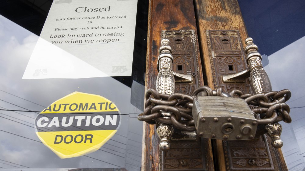A closed bar in San Francisco due to coronavirus.