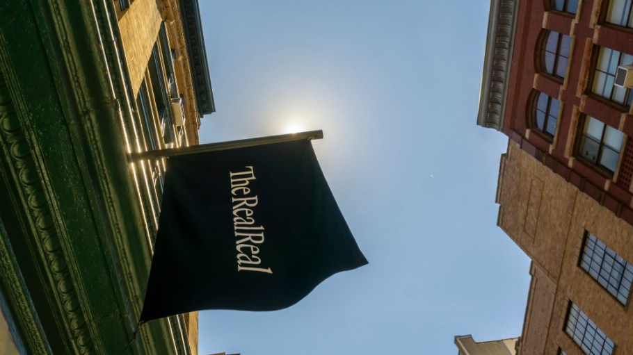 The RealReal is bringing luxury consignment and product services to San Francisco's Union Square.