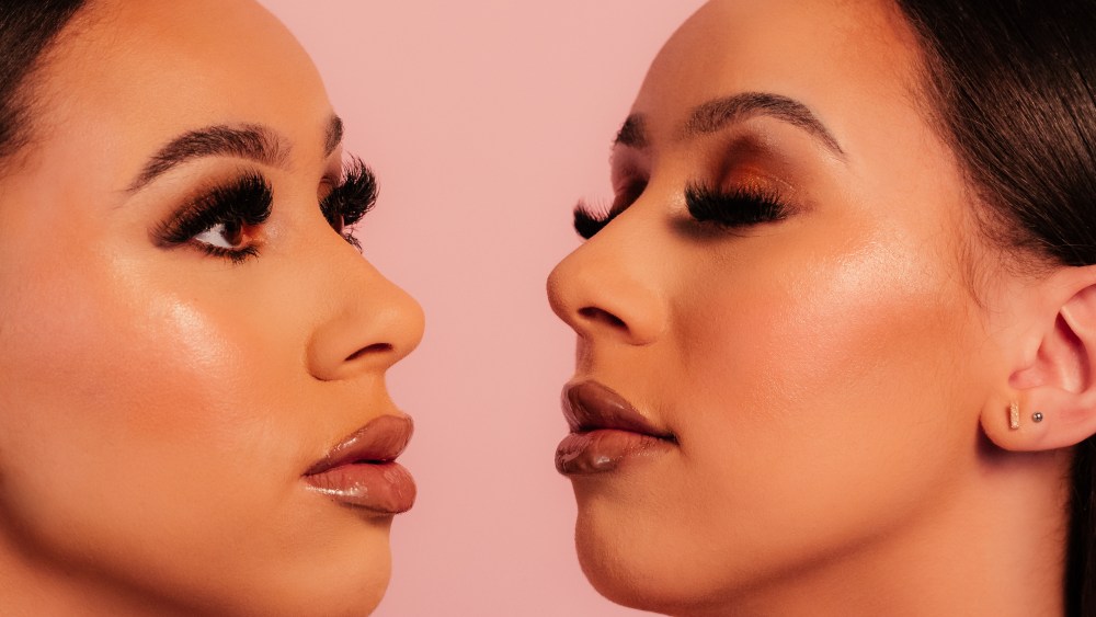 Shanae Renae Nel Twins TikTok lip gloss