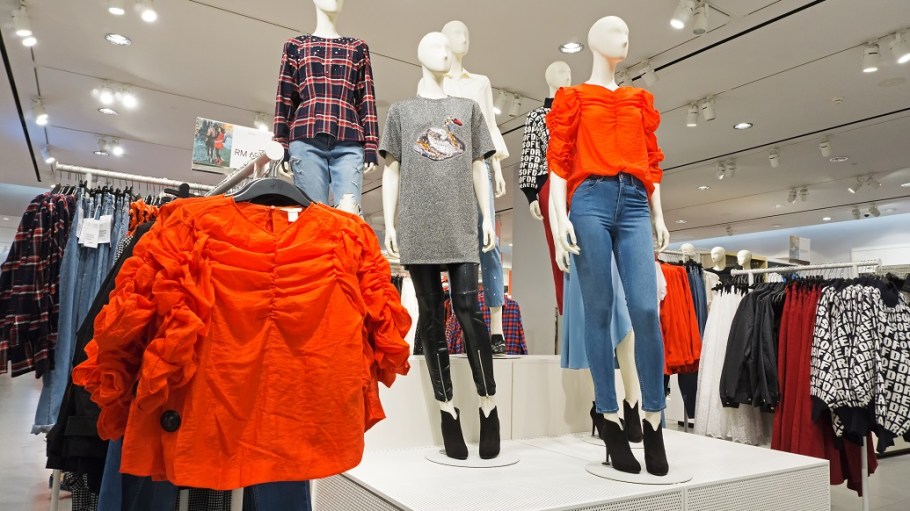 Reports indicate that Hennes and Mauritz is partnering with VeChain to use blockchain to track and trace some of its fashion merchandise.