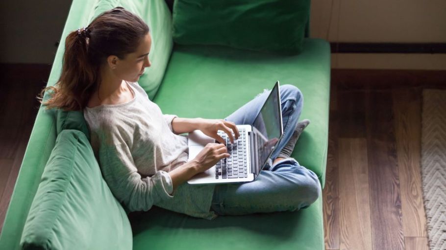 E-commerce sales continue to fall as retailers drop marketing spend, close stores and reduce headcount amid the coronavirus pandemic.