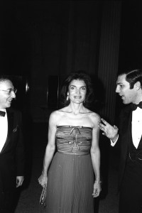 Jacqueline Kennedy Onassis and friends, 1977.
