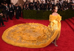 Rihanna in Guo Pei, 2015
