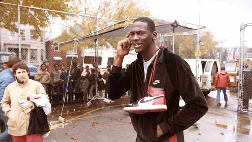 Michael Jordan Air Jordan 1 Black Toe