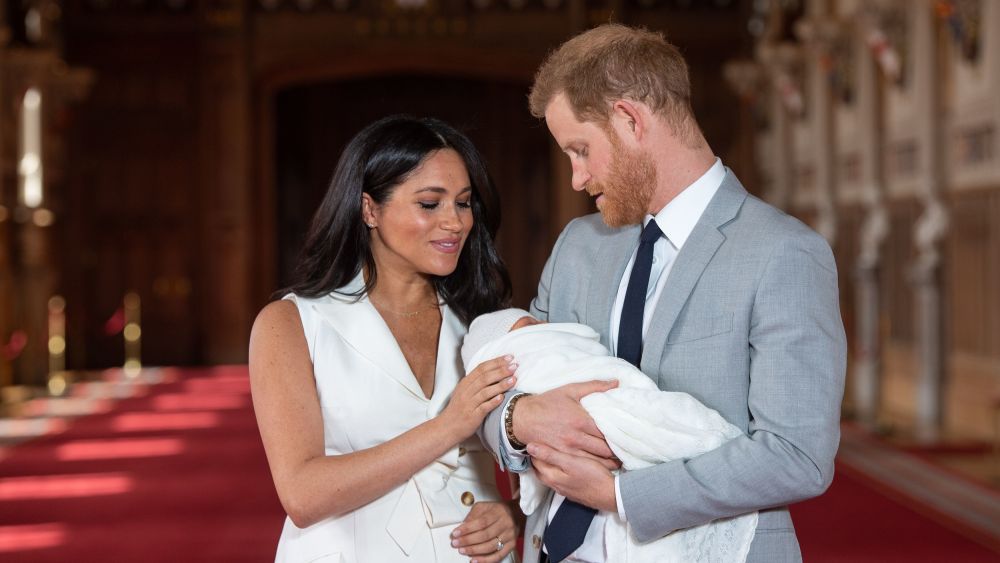 Editorial use only.Mandatory Credit: Photo by Domic Lipinski/PA/EPA-EFE/Shutterstock (10231477p)Prince Harry and Meghan Duchess of Sussex pose together with their newborn son Archie Harrison Mountbatten-Windsor in WindsorPrince Harry and Meghan Duchess of Sussex new baby photocall, Windsor Castle, UK - 08 May 2019