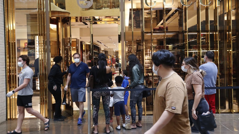 shoppers texas masks gucci