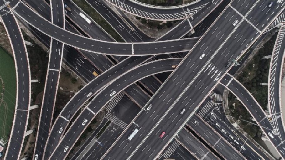 Greenplan, a DHL-financed startup company, is launching an algorithm to optimize delivery routes and reduce carbon emissions in logistics.