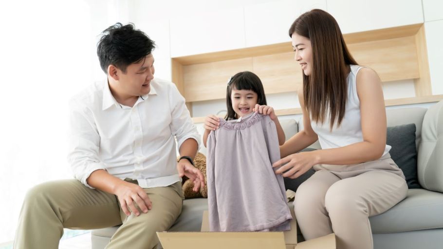 Lost Stock for Kids from Mallzee CEO Cally Russell repackages cancelled clothing orders from Bangladesh factories into consumer grab bags.
