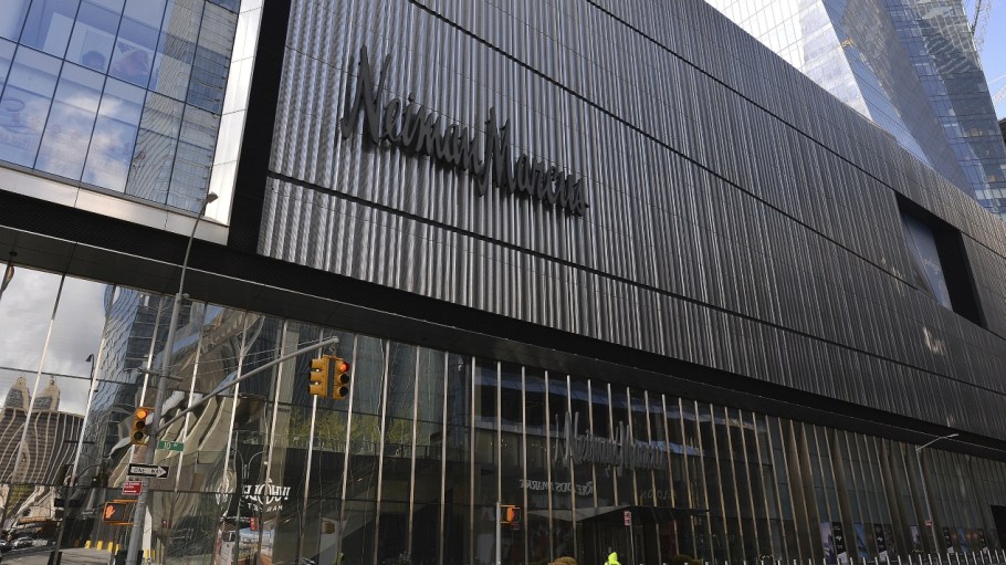 Neiman Marcus plans to exit bankruptcy after it closes 21 stores, including the Manhattan flagship at Hudson Yards that opened last year.