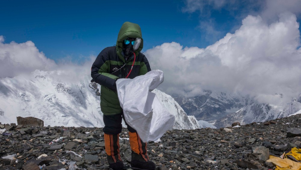 Bally Peak Outlook_Mount Everest_Clean Up (2).jpg
