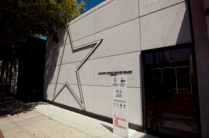 Stores on Melrose Place in Los Angeles experience a drop in popularity due to COVID-19.