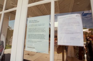 Stores on Melrose Place in Los Angeles experience a drop in popularity due to COVID-19.