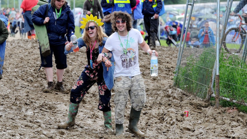 Relive the best and worst of festival fashion through the year.