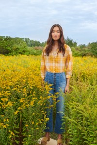 Capturing the desire to escape that so many have felt since the start of the pandemic, New York-based label Veronica Beard centered on an easy yet nature-inspired theme for the Spring/Summer ’21.